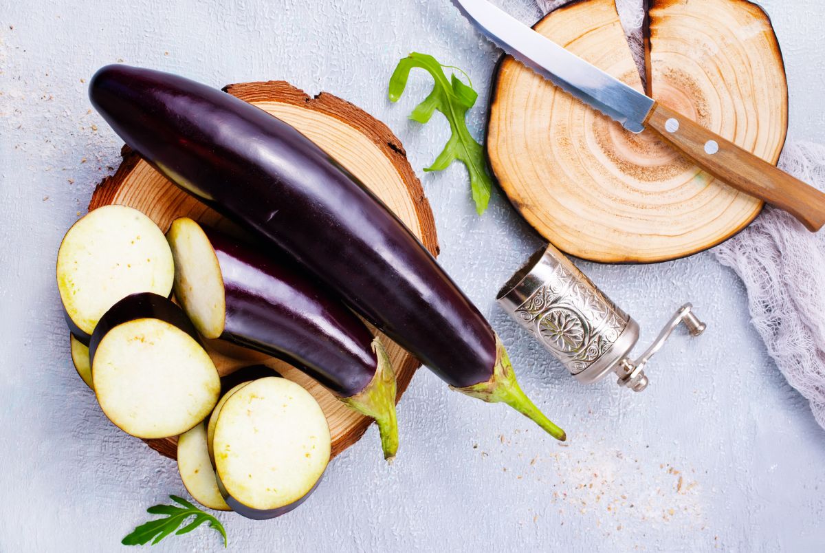 can you eat eggplant with fatty liver