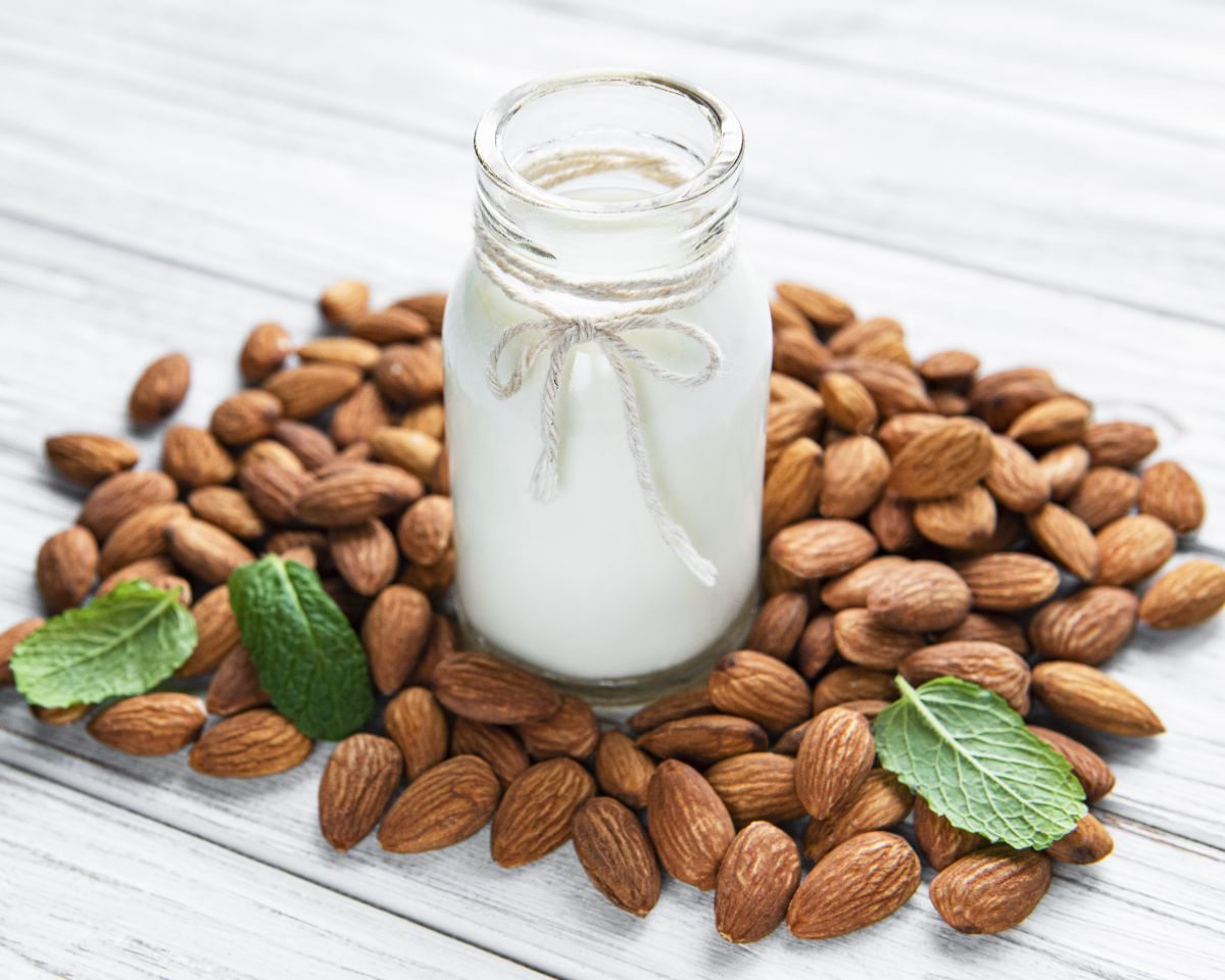 Are Almonds and Almond Milk Good for Fatty Liver Disease