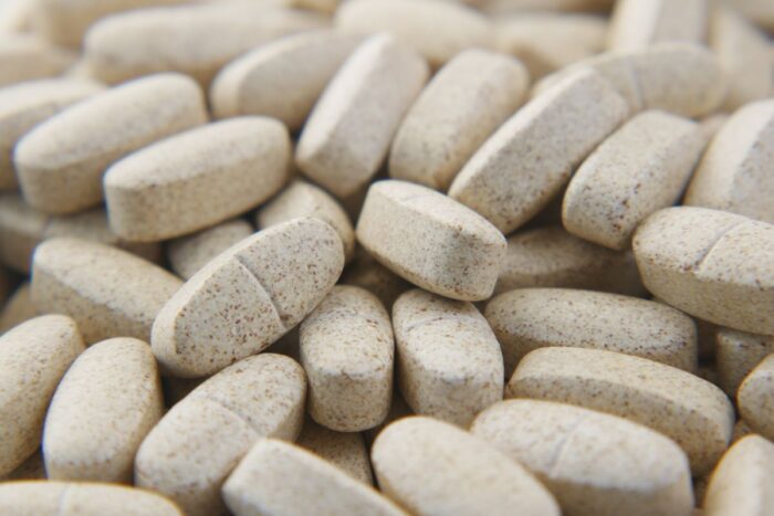 Magnesium supplement pills
