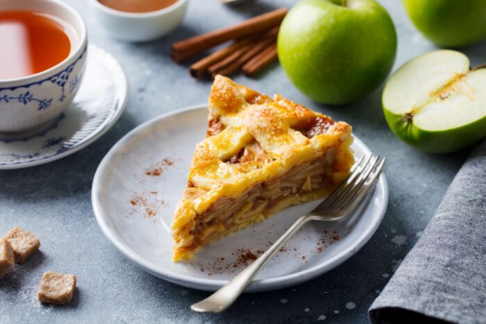 deep dish apple pie