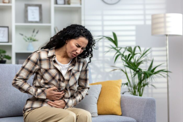 fatty liver pain under the right rib - featured