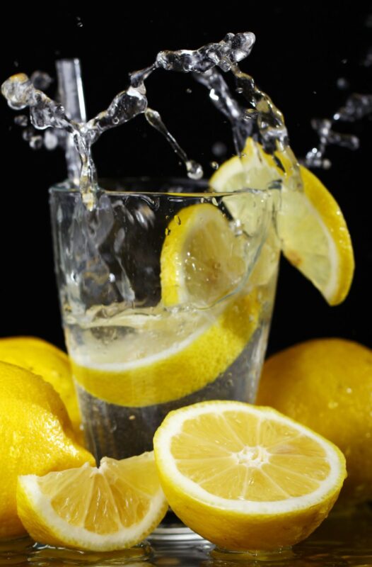 lemon in the water